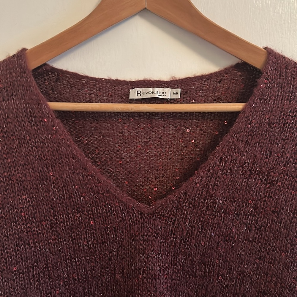 Revolution VGUC purple/red sparkle v neck sweater, sequins.